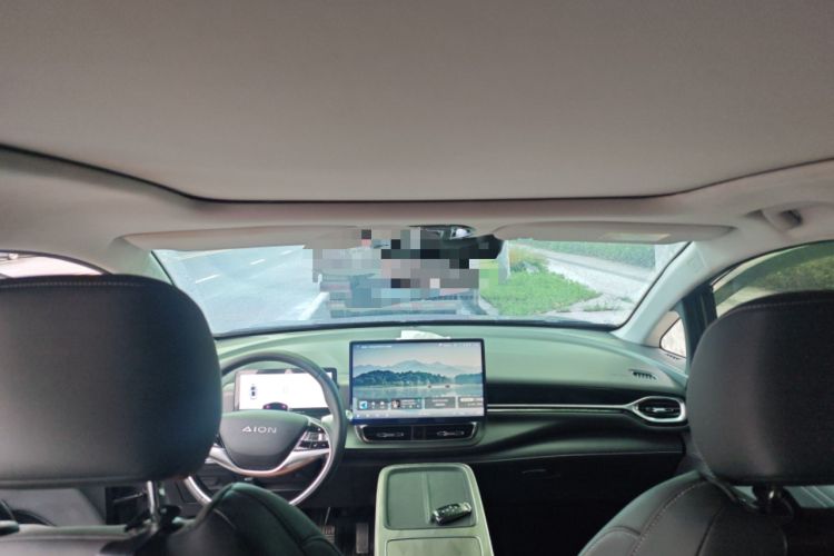 Used AION V 2024 Plus 70 Tech Edition Lithium Iron Phosphate