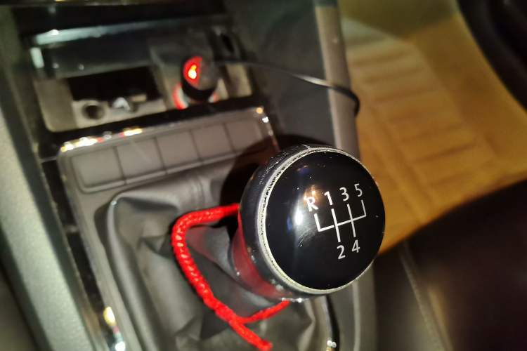 Used Volkswagen Sagitar 2015 230TSI Manual Comfort Version