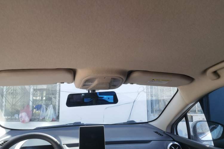 Used BYD Yuan New Energy 2019 EV535 Smart Connect Trendsetting Model Headliner