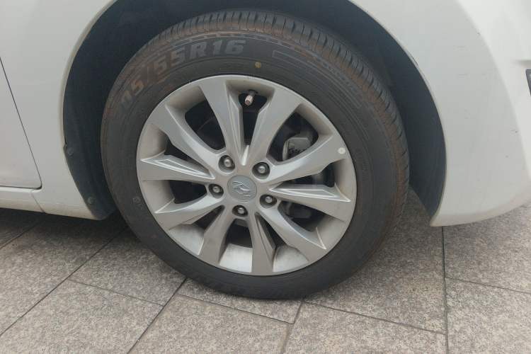 Used Hyundai Elantra (5th Generation / Langdong) 2016 1.6L Manual Luxury Model