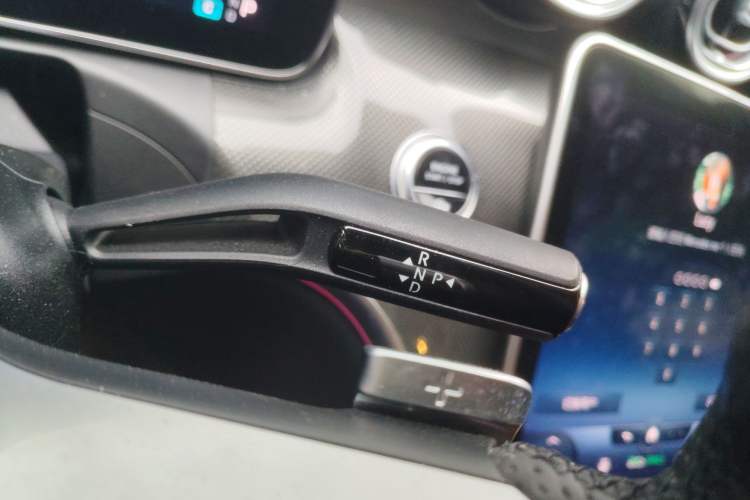 Used Mercedes-Benz C-Class 2022 C 260 L Sport Edition Gear Lever
