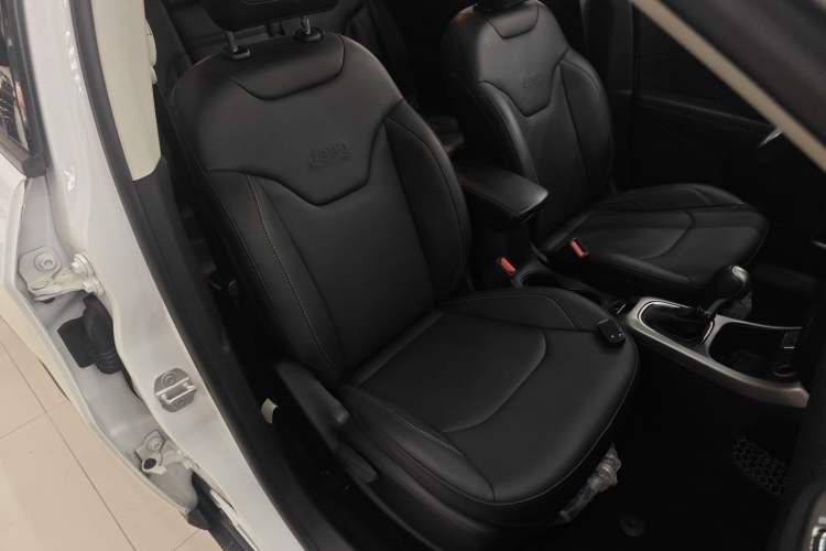 Used Jeep Compass 2017 200T Automatic Family Edition