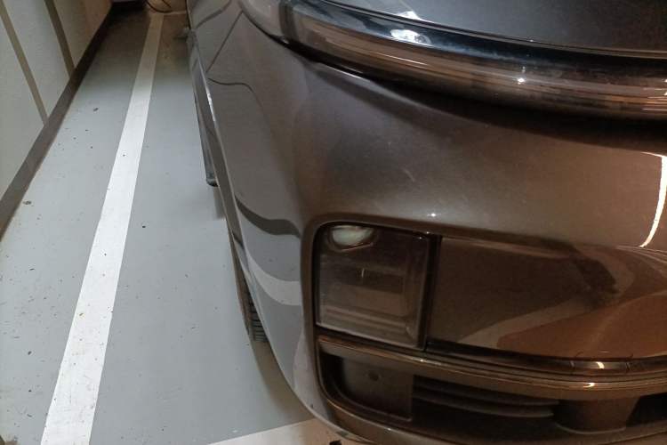 Used Li Auto L9 2022 Max model Right Front Headlight