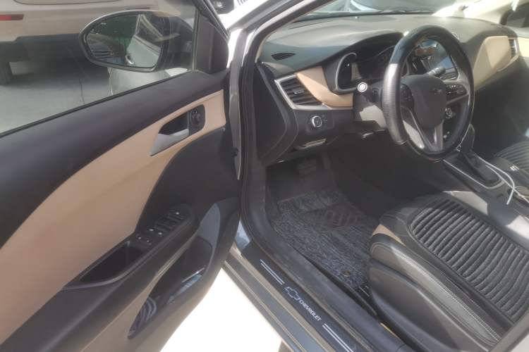 Used Chevrolet Monza 2022 320 Automatic Enjoyment Edition Driver Seat