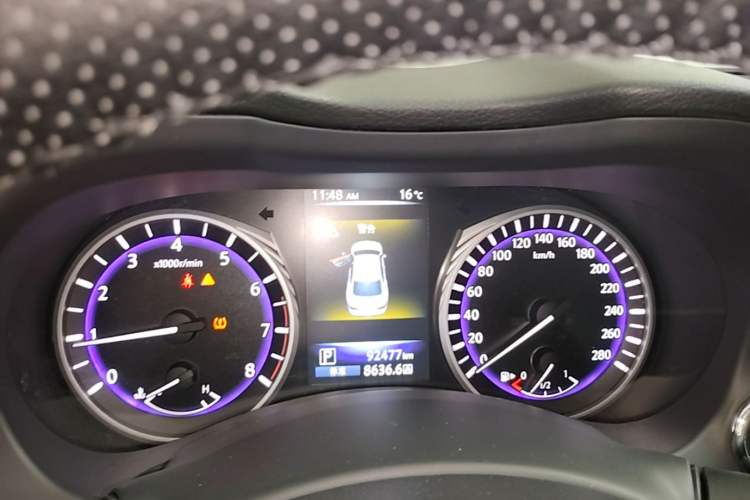 Used Infiniti Q50L 2016 2.0T Comfort Edition Instrument Cluster