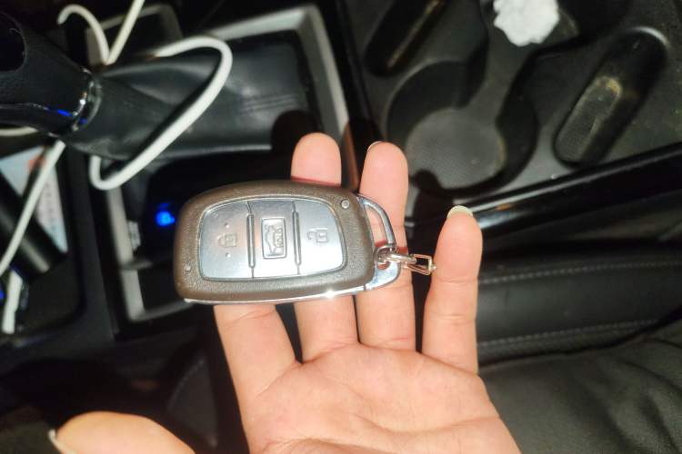 Used Hyundai Mistra 2016 1.8L Automatic Smart GLS