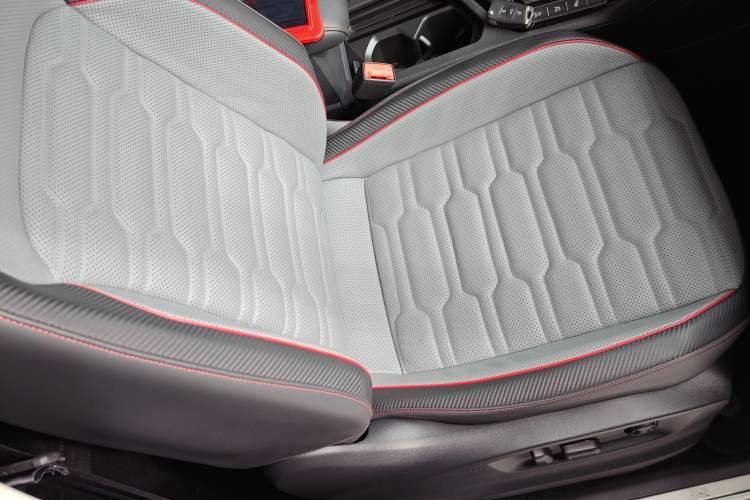 Used Volkswagen Tiguan L 2022 380TSI Automatic All-Wheel Drive R-Line Flagship 7-Seater