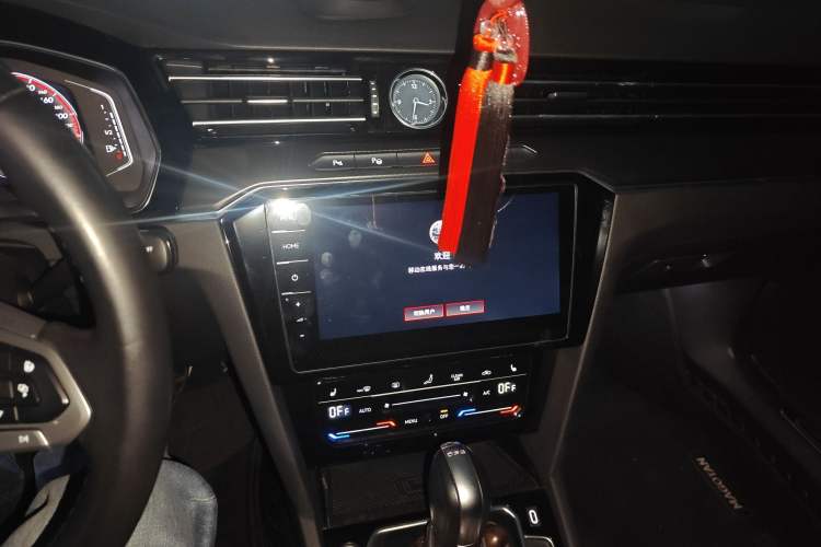 Used Volkswagen Magotan 2020 380TSI DSG Luxury Version Audio And AC Panel