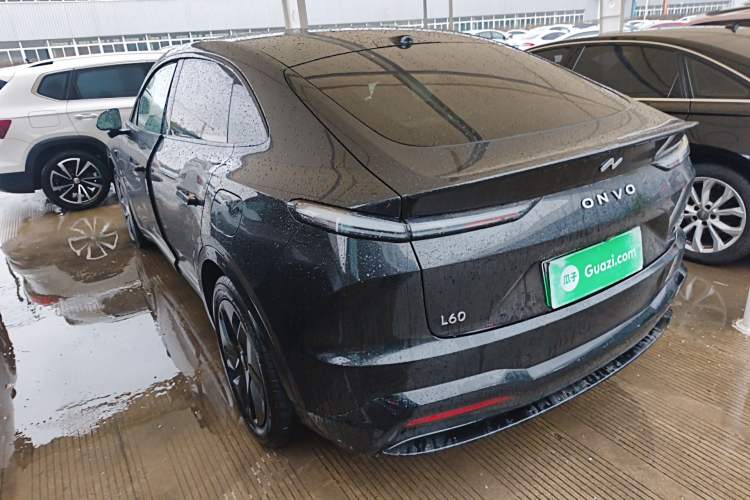 Used ONVO L60 2024 60 kWh Rear-Drive Version Rear Left 45 Deg