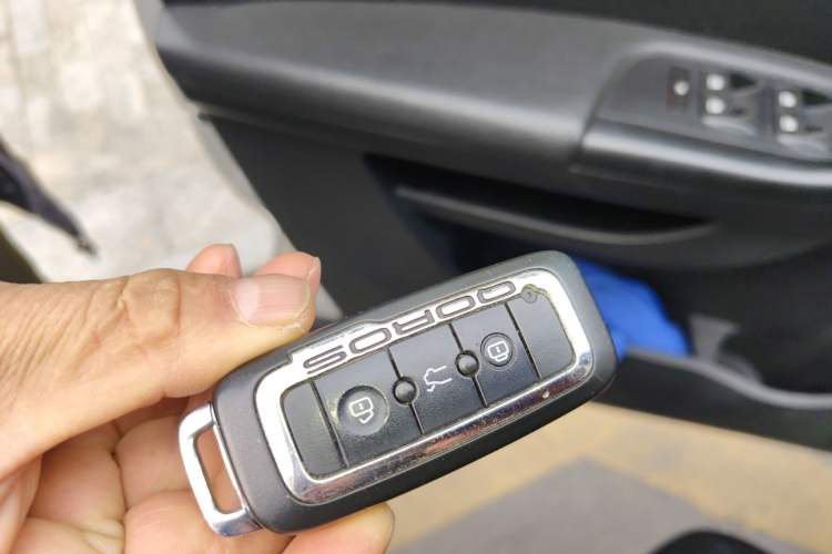 Used Qoros 5 2017 1.6T Automatic Prestige Model
