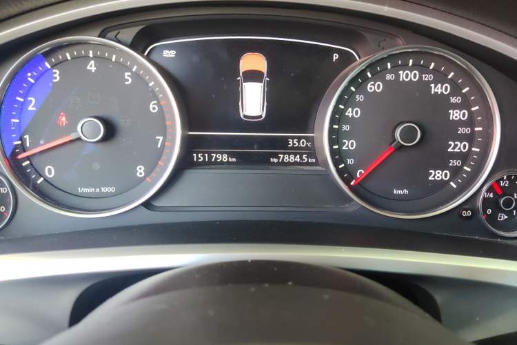 Used Volkswagen Touareg 2011 3.0 TSI Standard Version
