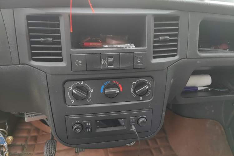 Used Wuling Zhiguang 2023 1.5L Practical Version 5/7 Seats
