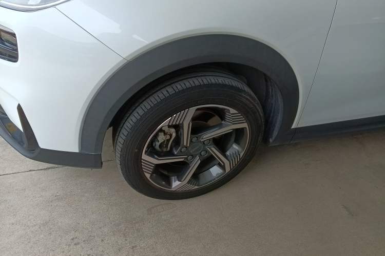 Used Lynk & Co 06 2023 Remix 1.5T JinPro Exterior 4