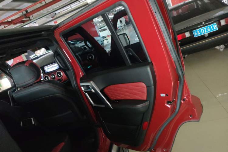 Used BAIC Off-Road BJ40 2020 2.0T Automatic Four-Wheel Drive Urban Hunter Edition Chivalrous Type