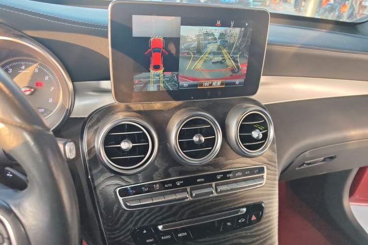 Used Mercedes-Benz GLC Coupe 2017 GLC 300 4MATIC Coupe SUV