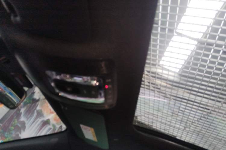 Used Mercedes-Benz A-Class 2022 Revised Version A 200 L Sport Sedan Fashionable Style
