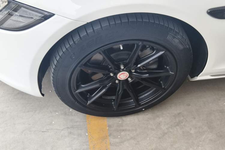 Used Jaguar XFL 2020 XFL 2.0T P200 Two-Wheel-Drive Elite Edition
