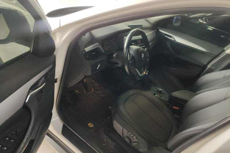 Used BMW X1 2016 sDrive18Li Fashion Model
