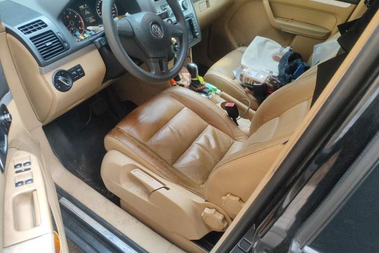 Used Volkswagen Touran 2011 1.4T DSG Zhiya Edition 5 Seats