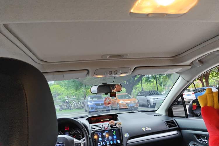 Used Subaru XV 2014 2.0i Elite Navigation Edition Headliner