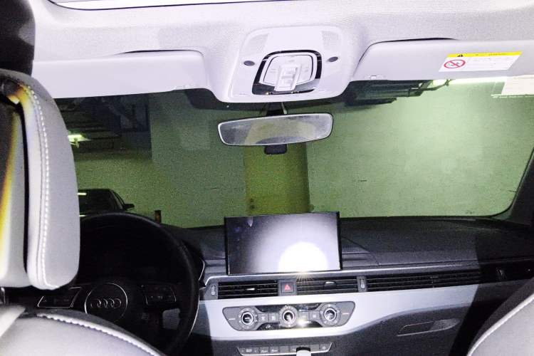 Used Audi A4L 2022 40 TFSI Fashion Dynamic Model Headliner