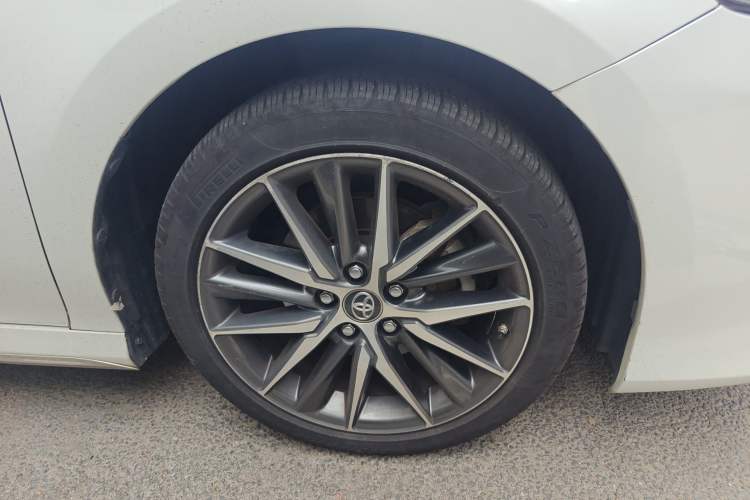 Used Toyota Camry 2021 2.5G Luxury Edition
