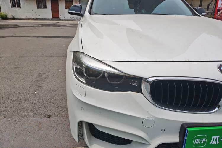Used BMW 3 Series GT 2018 320i Sport Edition

