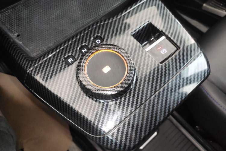 Used MG 4 EV 2023 415 km Range Sea-Faring Champion Edition
