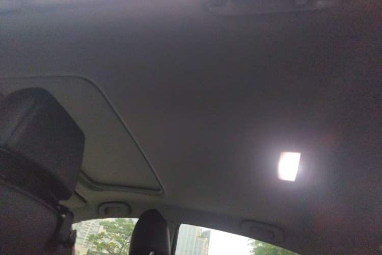 Used Buick GT 2019 18T Automatic Connected Elite Model China VI Standard Headliner