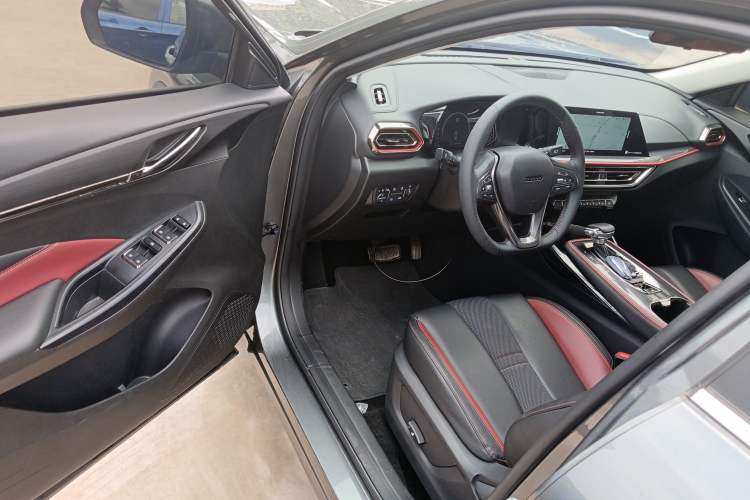 Used CHANGAN OSHAN X5 2021 1.5T DCT Flagship Edition Driver Seat