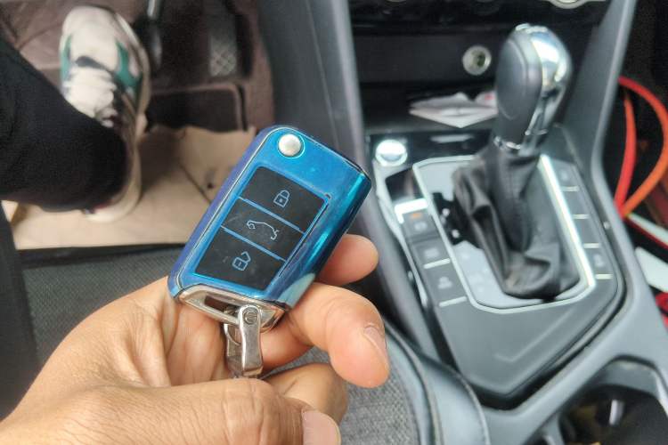 Used Volkswagen Tharu 2019 330TSI Four-Wheel Drive Luxury Edition China VI Standard Vehicle Key