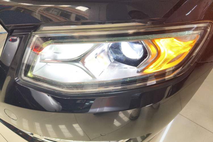 Used Hongqi H7 2018 1.8T Comfort Edition Left Front Headlight