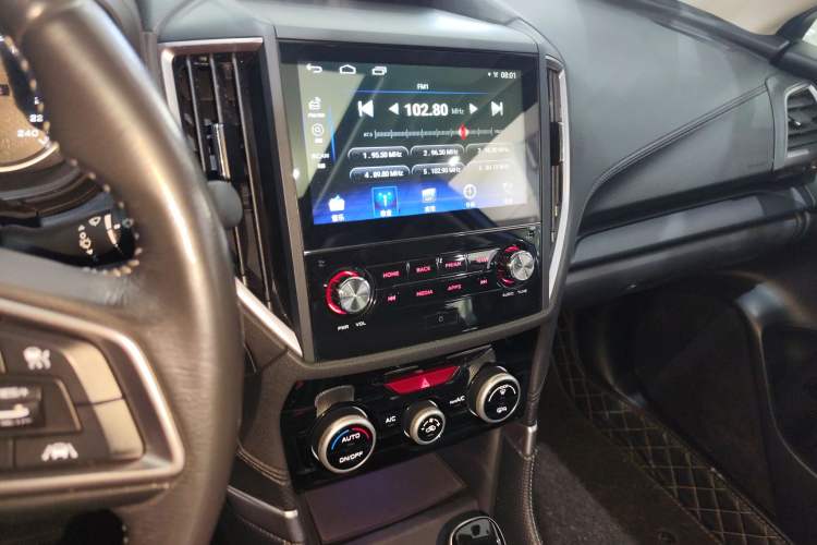 Used Subaru Forester 2020 2.0i Luxury Edition EyeSight Audio And AC Panel