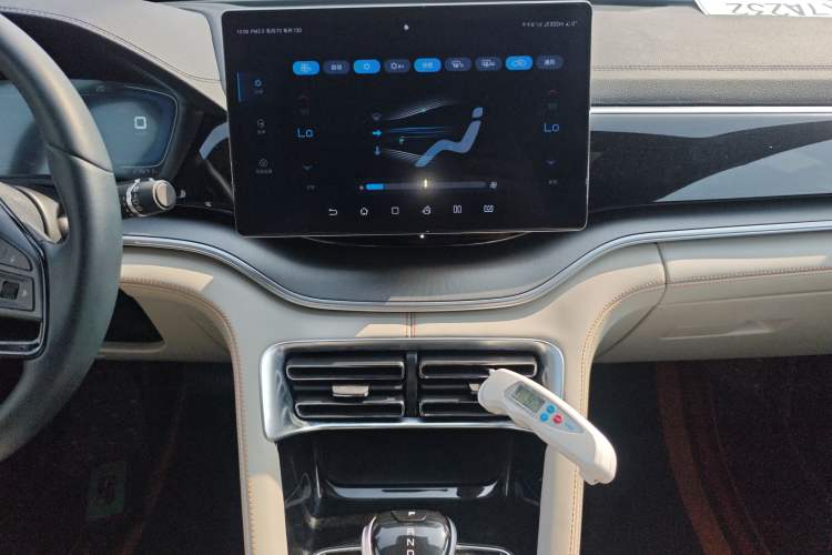 Used BYD Song PLUS New Energy 2021 DM-i 110KM Flagship Model Audio And AC Panel