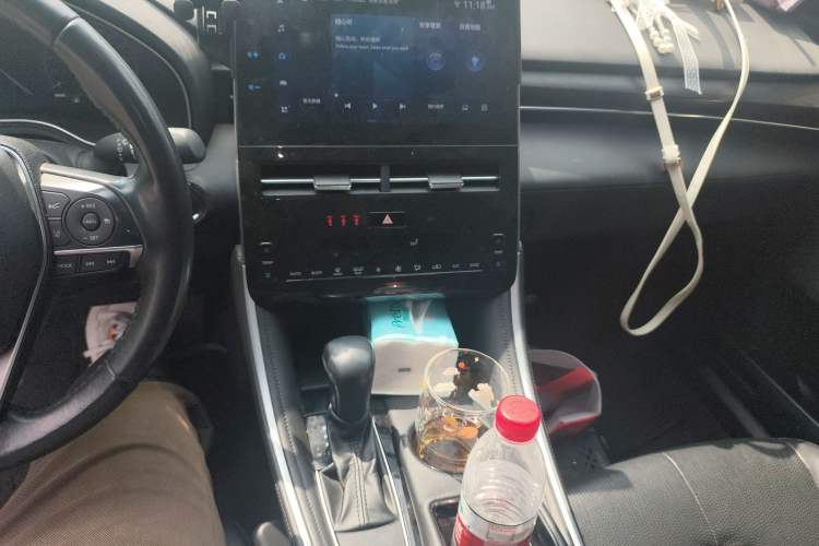 Used Toyota Avalon 2023 2.0L XLE Deluxe Edition