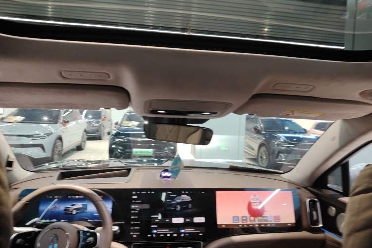 Used Hima AITO M9 2024 Range-Extended Ultra Version 52 kWh 5-Seater Model Headliner