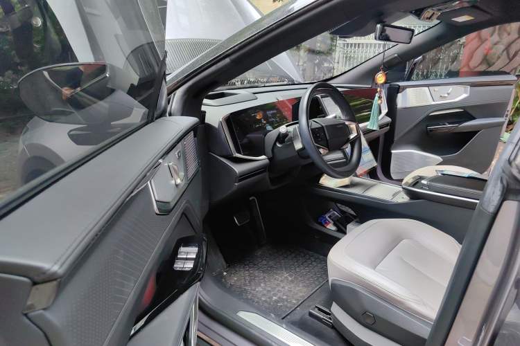 Used HiPhi Y 2023 560 km Pioneer Edition Driver Seat