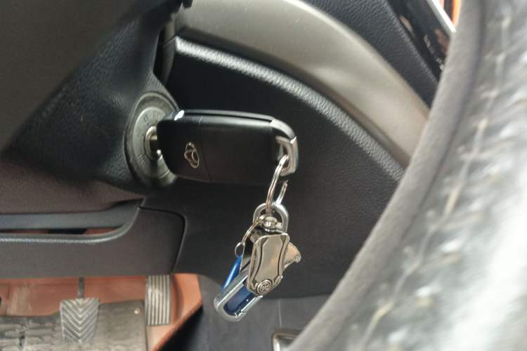 Used Oshan CX70 2016 1.6L Manual Luxury Model