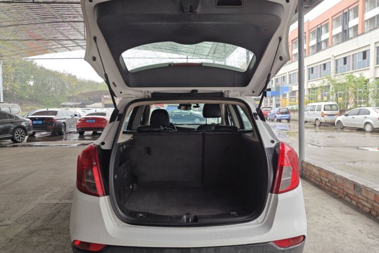 Used Buick Encore 2016 18T Automatic Two-Wheel Drive Urban Leading Edition