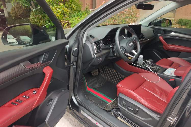 Used Audi Q5L 2021 40 TFSI Enjoy Life Edition Driver Seat