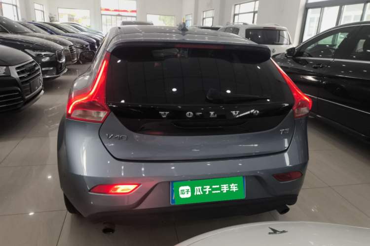 Used Volvo V40 2019 T3 Zhiyi Edition
