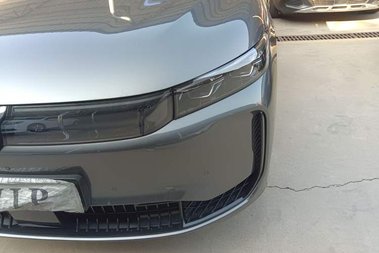 Used VOYAH FREE 2025 Model FREE+ Rear-Drive Qiankun Edition Left Front Headlight