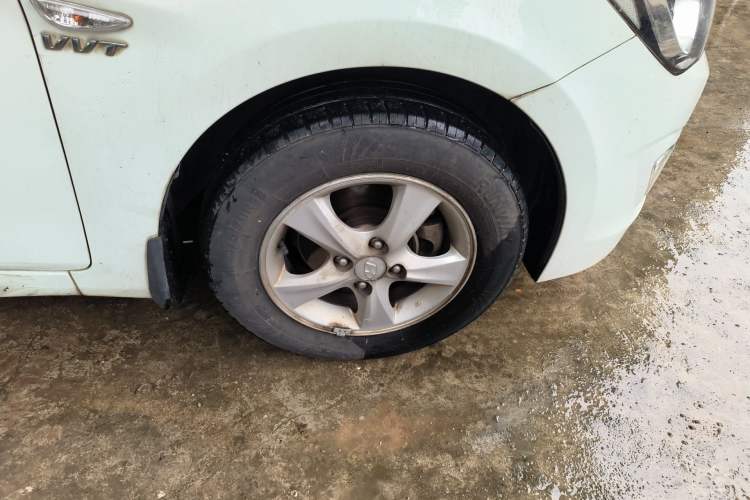 Used Hyundai Verna (older generation) 2016 1.4L Manual Smart GLS Trim