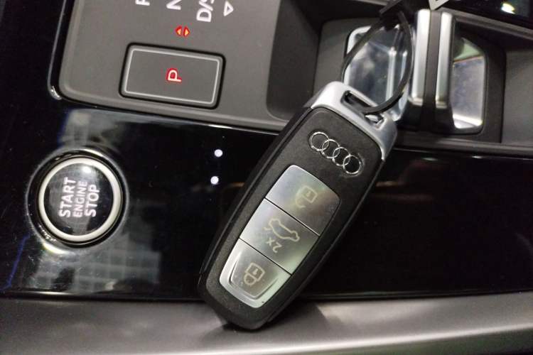 Used Audi A3 2024 Sportback 35 TFSI Fashionable Sports Model
