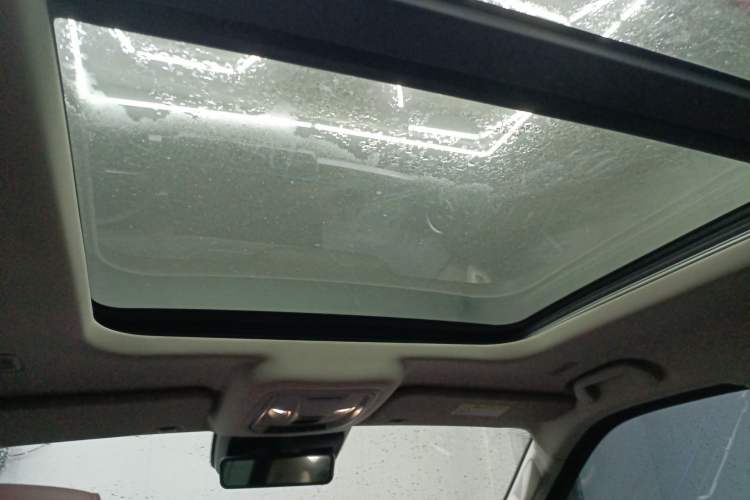 Used Tank 400 New Energy 2024 Hi4-T Off-Road Edition Headliner