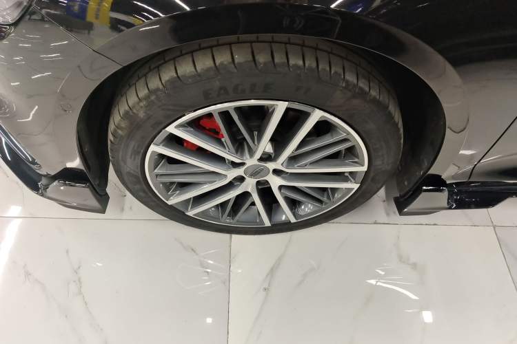 Used Geely Auto Preface 2024 2.0TD Qingyun Edition Left Front Wheel Hub