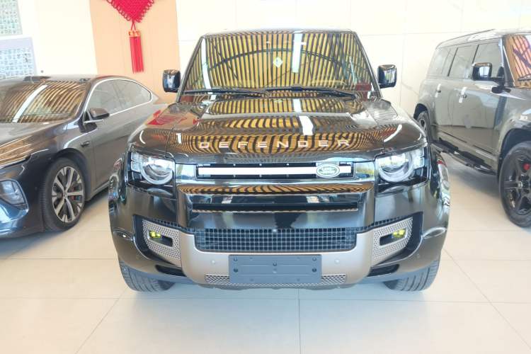 Used Land Rover Defender 2024 110 3.0T P400 X-DYNAMIC HSE Front