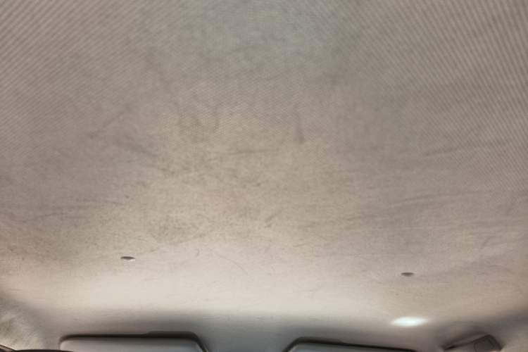 Used Wuling Hongguang MINIEV 2022 Macaron Premium Model – Lithium Ternary Battery