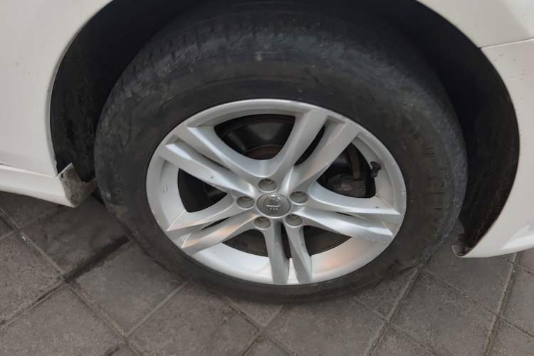 Used Bestune B30 2016 1.6L manual luxury version
