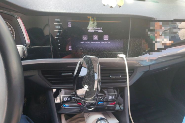 Used Volkswagen Bora 2021 1.5L Automatic Elite Smart Connect Edition Odometer Close Up